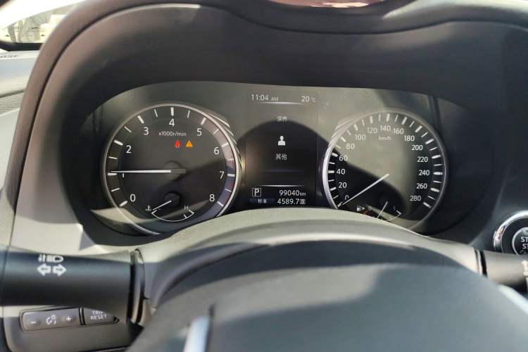 Used Infiniti Q50L 2018 2.0T Enjoyment Version China VI Standard
