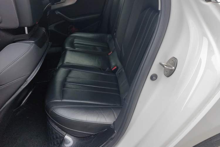 Used Audi A4L 2021 40 TFSI Enjoy Life Edition
