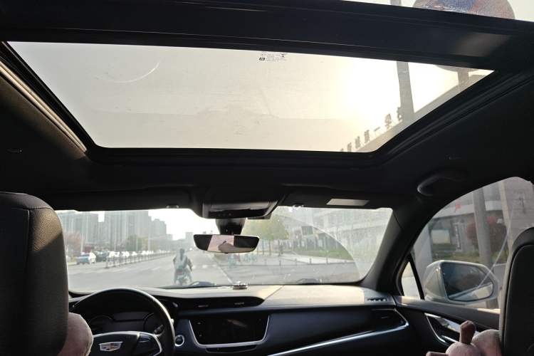 Used Cadillac XT5 2022 2.0T Four-Wheel Drive Luxury Version
