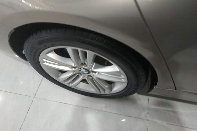 Used BMW 3 Series 2016 320Li Fashion Model
