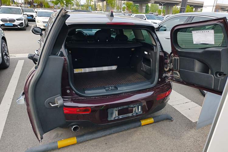 Used MINI Clubman 2016 Updated 1.5T COOPER Geek Edition Trunk