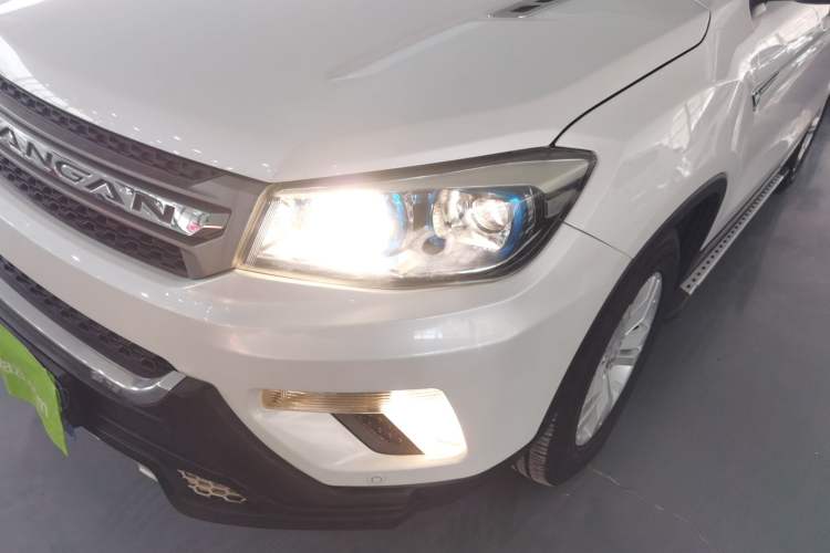 Used CHANGAN CS75 2014 2.0L Manual Luxury Version China V Standard