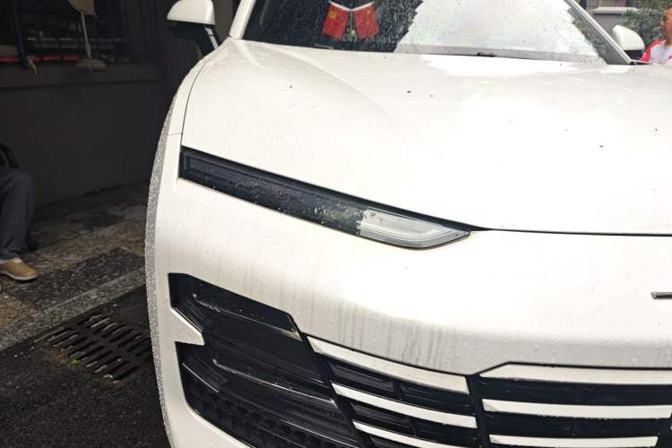 Used JETOUR Dashing 2023 1.5T DCT Starlight Shine Pro Edition