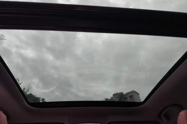 Used CHANGAN CS75 PLUS 2023 3rd Generation 1.5T Automatic Pilot Model Headliner