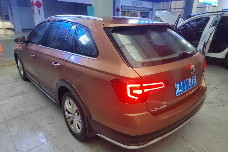 Used Volkswagen C-TREK 2017 1.6L Automatic Comfort Model
