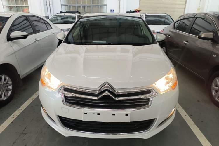 Used Citroen C4L 2015 1.8L Automatic Luxury Edition Front