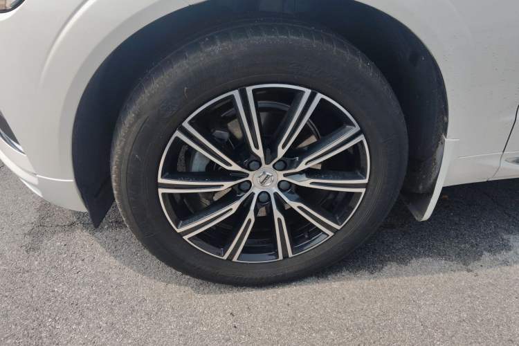 Used Volvo XC60 2021 T5 4x4 Smart Luxury Edition
