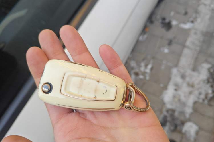 Used Ford Focus 2017 Hatchback 1.6L Manual Comfort Plus SmartDrive Edition Vehicle Key