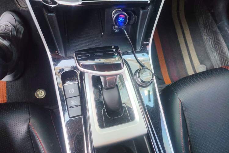 Used Kia KX3 2021 1.5L CVT Trend Edition Gear Lever