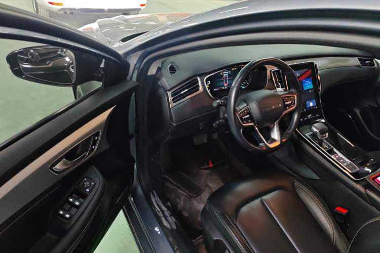 Used Roewe i6 MAX 2020 300TGI Automatic Sporty Cool Edition