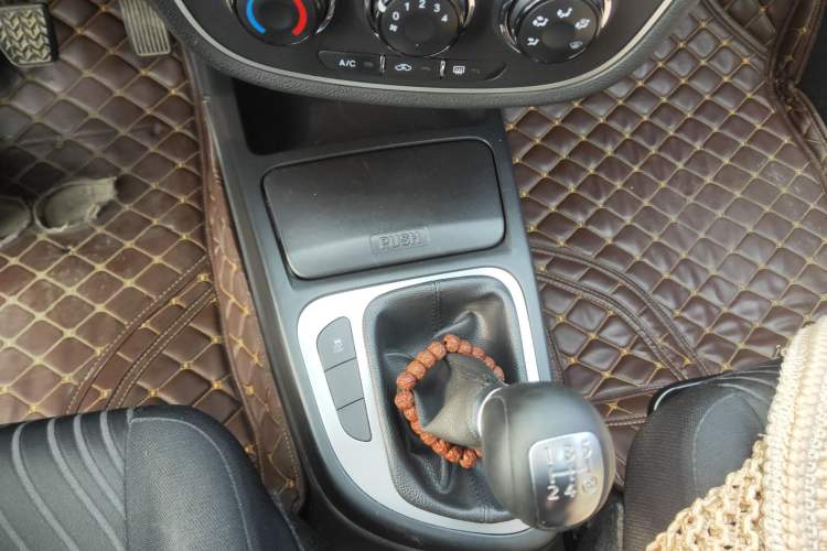 Used FAW Junpai D60 2015 1.5L Manual Luxury Model
