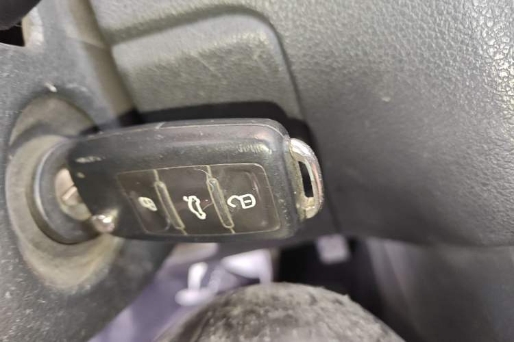 Used Volkswagen Polo 2013 1.6L Automatic Comfort Edition