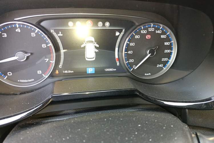 Used GAC Trumpchi GS7 2017 320T Two-Wheel-Drive Luxury Smart Connectivity Model
