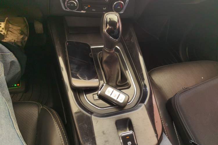 Used Dongfeng Fengon S560 2018 1.8L CVT Urban Model 5 Seats
