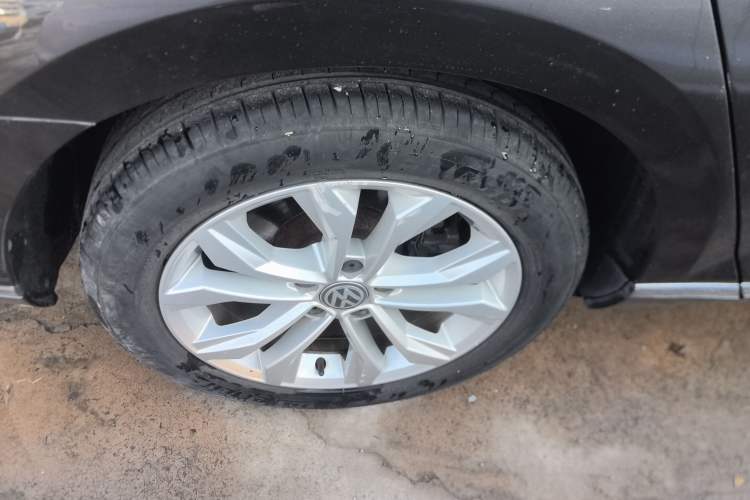 Used Volkswagen Magotan 2017 330TSI DSG Luxury Model
