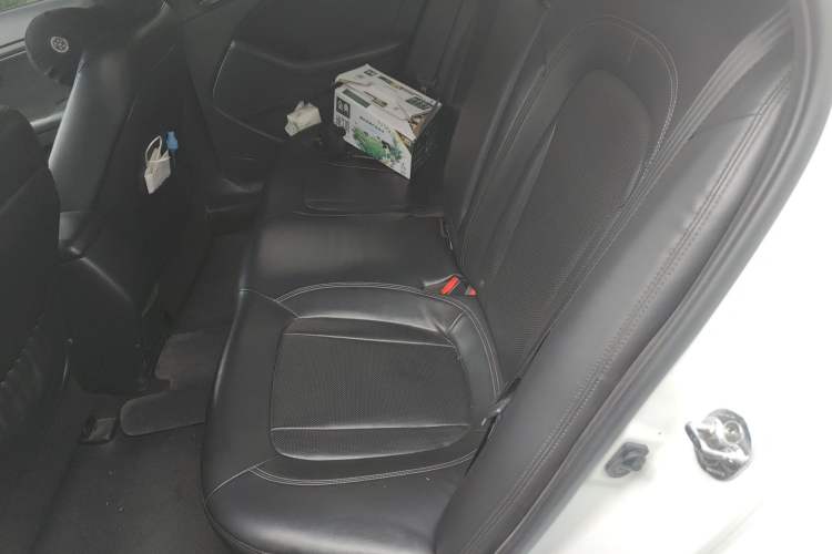 Used Kia K5 2012 2.0L Automatic DLX
