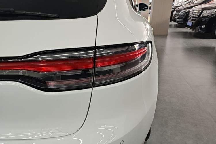 Used Porsche Macan 2023 Macan 2.0T