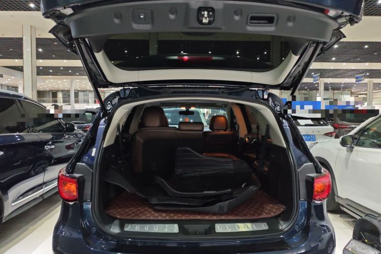 Used Infiniti QX60 2016 2.5 S/C Hybrid Two-Wheel-Drive Excellence Edition China V Standard Trunk