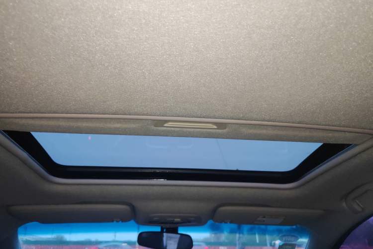 Used Chevrolet Cavalier 2016 1.5L Automatic Xinyue Edition Headliner