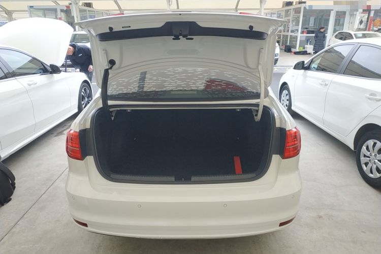 Used Volkswagen Sagitar 2017 1.6L Automatic Comfort Model