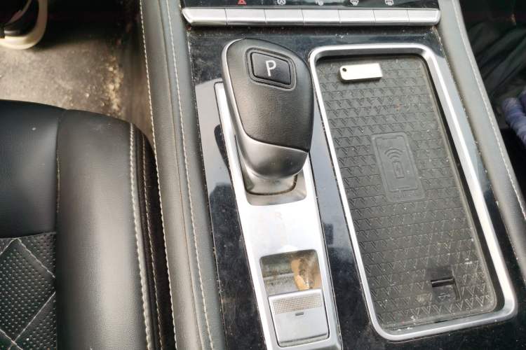 Used Venucia Star 2020 260T Automatic 48V Mild Hybrid Turbocharged Starry Edition