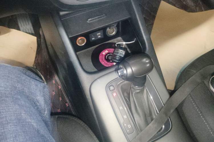 Used Kia K3 2015 1.6L Automatic GLS