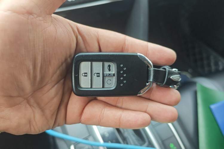 Used Honda Civic 2016 220TURBO CVT Luxury Edition Vehicle Key