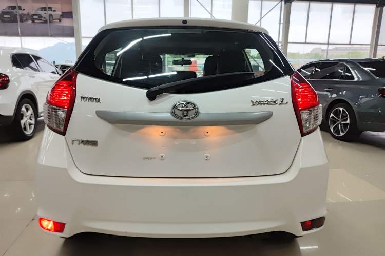 Used Toyota YARiS L Zhi Xuan 2015 1.5G Automatic Xuan Dong Sunroof Special Edition Rear