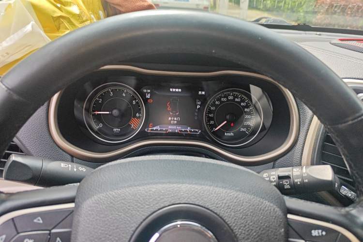 Used Jeep Cherokee 2014 2.4L Luxury Edition Instrument Cluster