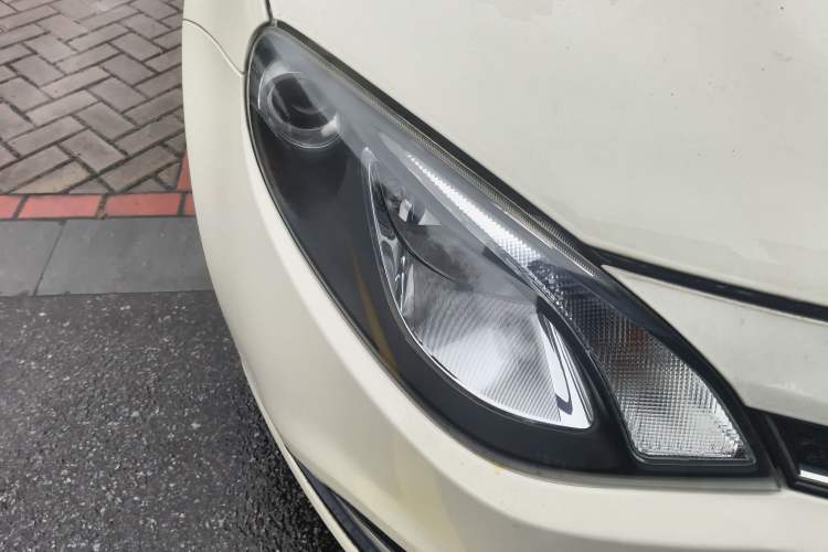 Used MG 6 2014 Hatchback 1.8L Manual Value Edition
