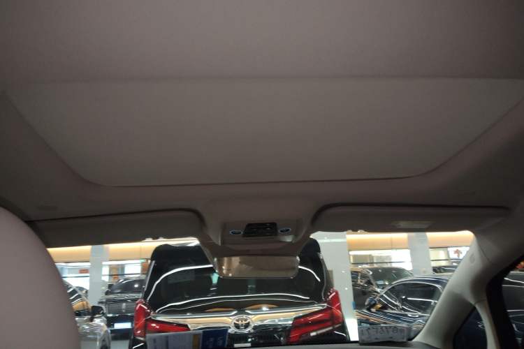 Used Denza D9 2024 DM-i 1050 Luxury Model