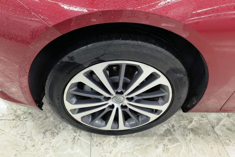 Used Buick Regal 2017 28T Luxury Edition Exterior 4