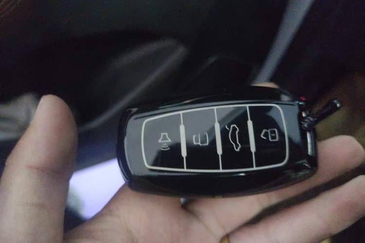 Used Haval H6 2017 Red-Label 1.5T Automatic Two-Wheel Drive Smart Edition Vehicle Key