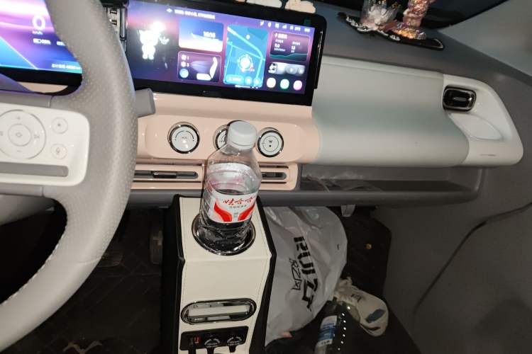 Used Wuling Air ev 2023 - Four Seats - Advanced Edition