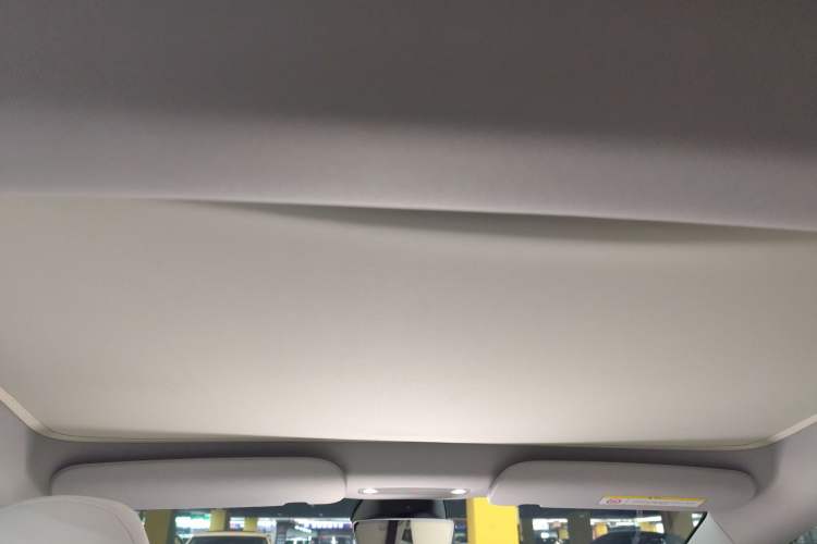 Used Tesla Model 3 2023 Rear-Wheel-Drive Version
