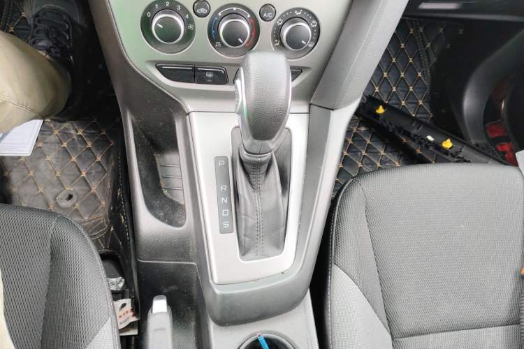 Used Ford Focus 2012 Hatchback 1.6L Automatic Comfort Model
