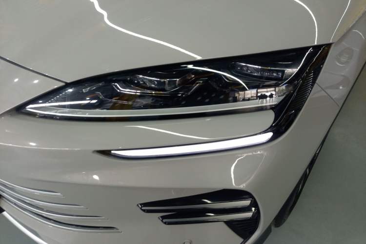 Used BYD Song PLUS New Energy 2025 DM-i 160KM Flagship PLUS
