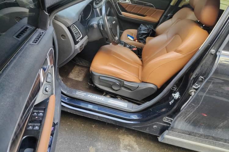 Used Haval H6 Coupe 2016 Blue Label 1.5T Automatic Two-Wheel Drive Urban Model
