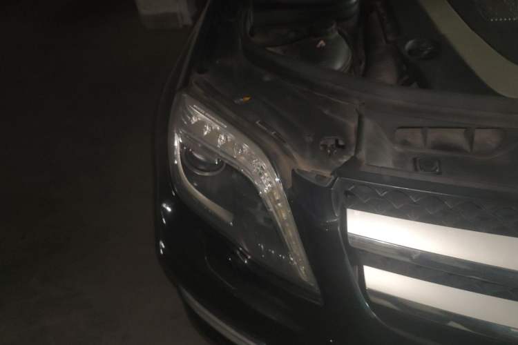 Used Mercedes-Benz GLK-Class 2015 GLK 300 4MATIC Luxury Ultimate Edition Right Front Headlight