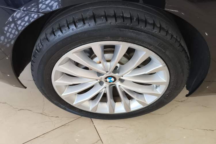 Used BMW 5 Series 2021 Updated Version 525Li Luxury Package
