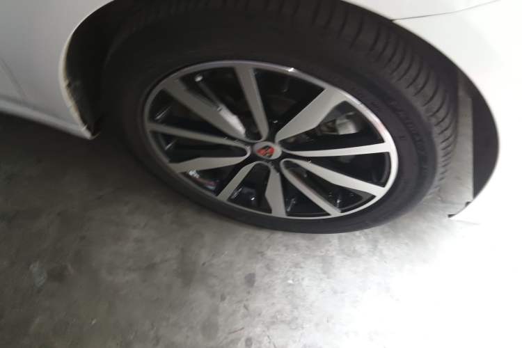 Used Roewe i6 2018 20T Automatic Internet ZhiZun Edition