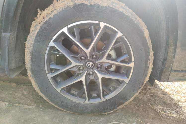 Used Changan CS75 PLUS 2025 Model, 3rd Generation Champion Edition 1.5T Jingling Version