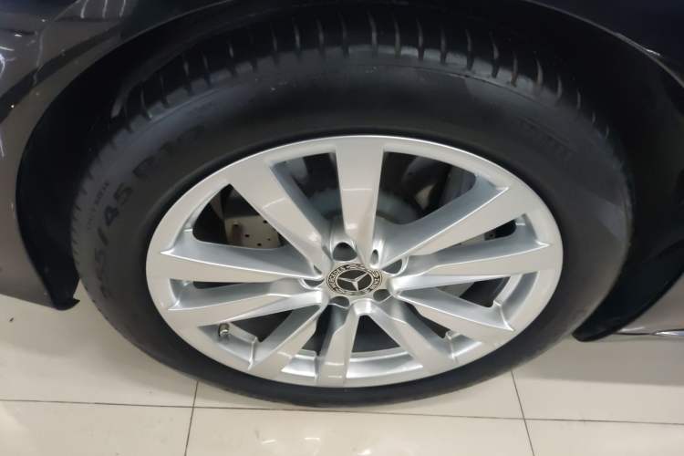 Used Mercedes-Benz S-Class 2023 S 400 L Business Model