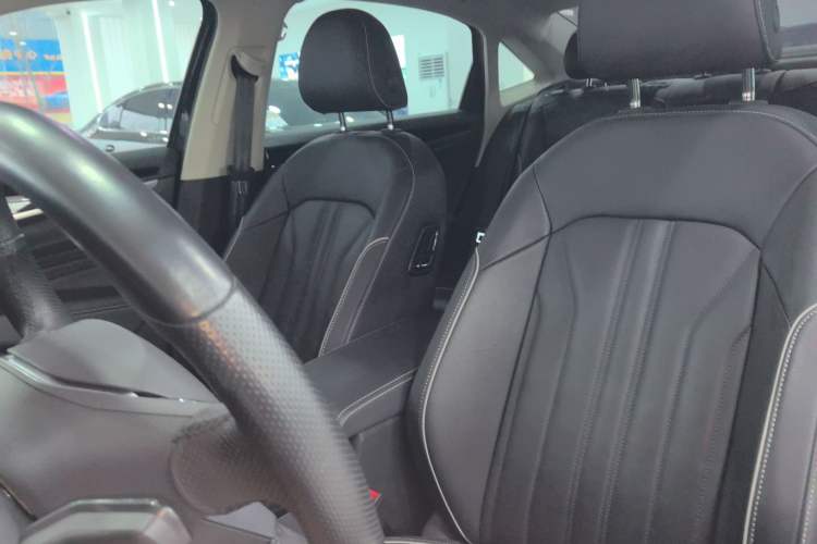 Used Volkswagen Passat 2023 330TSI Starry Elite Edition