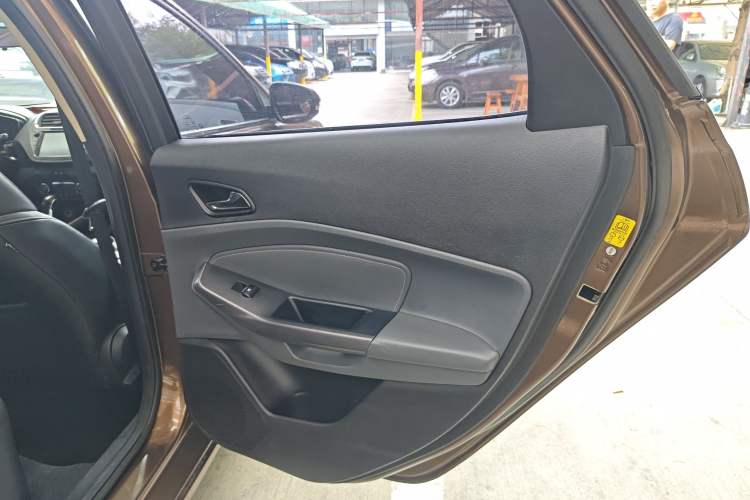 Used Ford Escort 2015 1.5L Automatic Fashion Model
