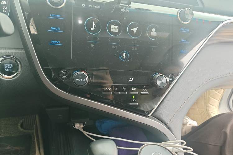 Used Toyota Camry 2019 2.5G Luxury Edition China VI Standard Audio And AC Panel