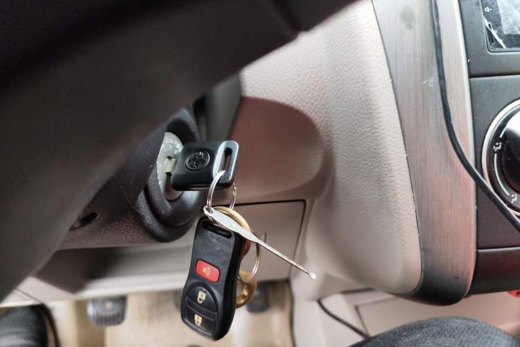 Used Venucia R50 2015 1.6L Manual Fashion Edition