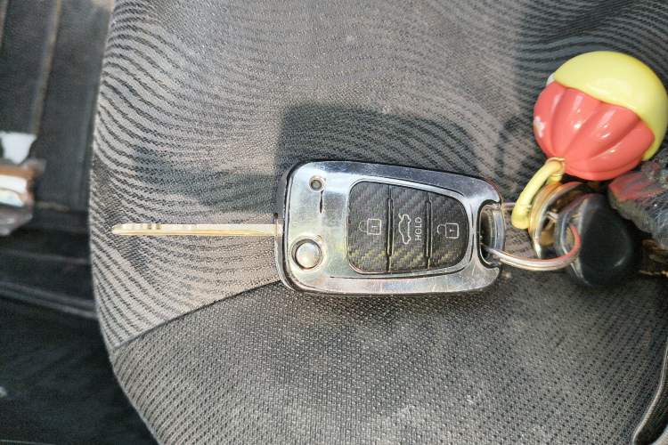 Used Kia K2 2015 Sedan 1.4L Automatic GLS
