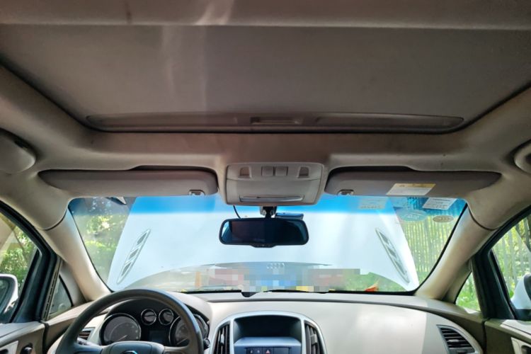 Used Buick GT 2013 GT 1.6L Automatic Fashion Edition Headliner