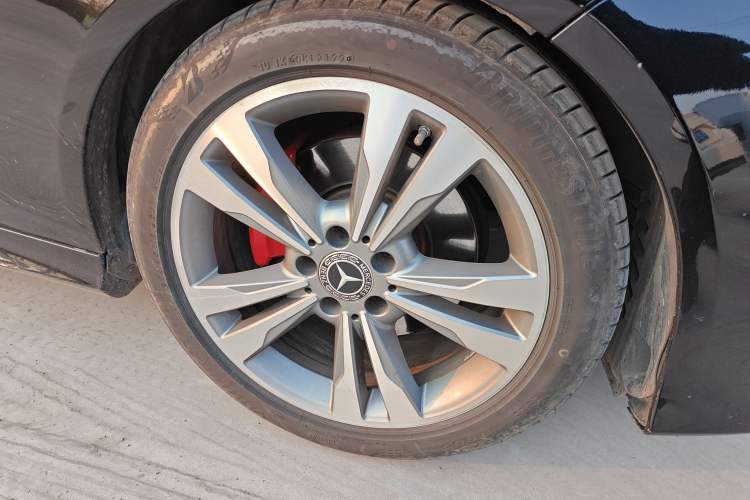 Used Mercedes-Benz E-Class 2014 Restyled E 260 L Sport Edition
